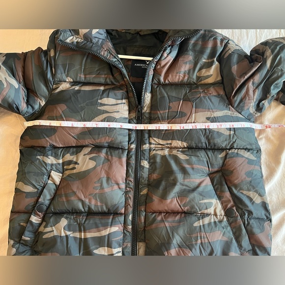 American Eagle Outfitters Army Camo Puffer Jacket, Size -S - Picture 5 of 11